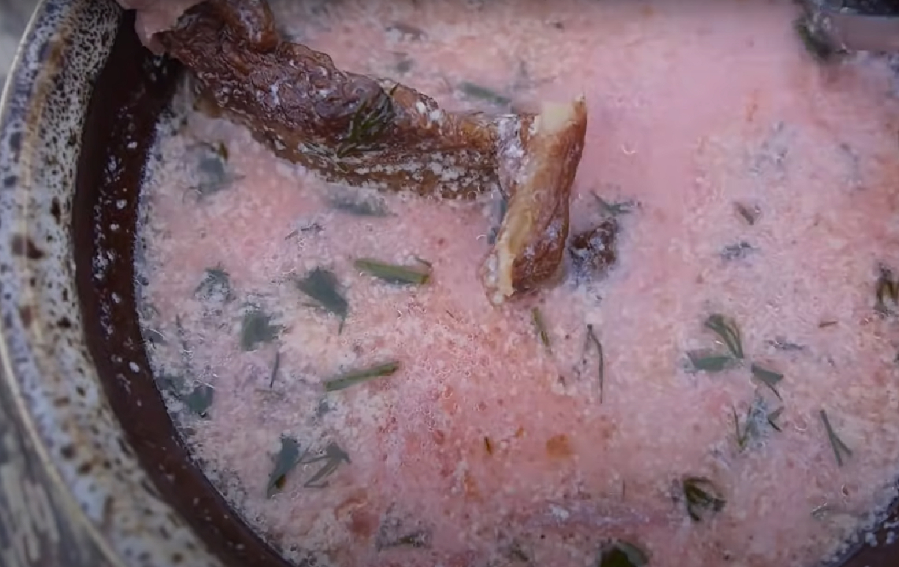 Більше, ніж червоний: 5 автентичних рецептів борщу, про які ви не знали